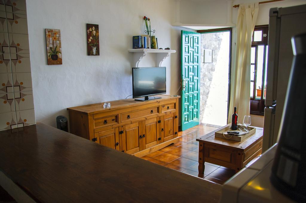 Ferienwohnung On The Sea Punta Mujeres Exterior foto