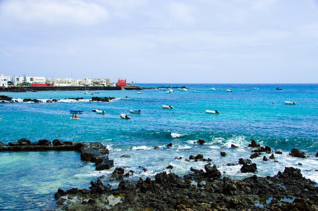 Ferienwohnung On The Sea Punta Mujeres Exterior foto
