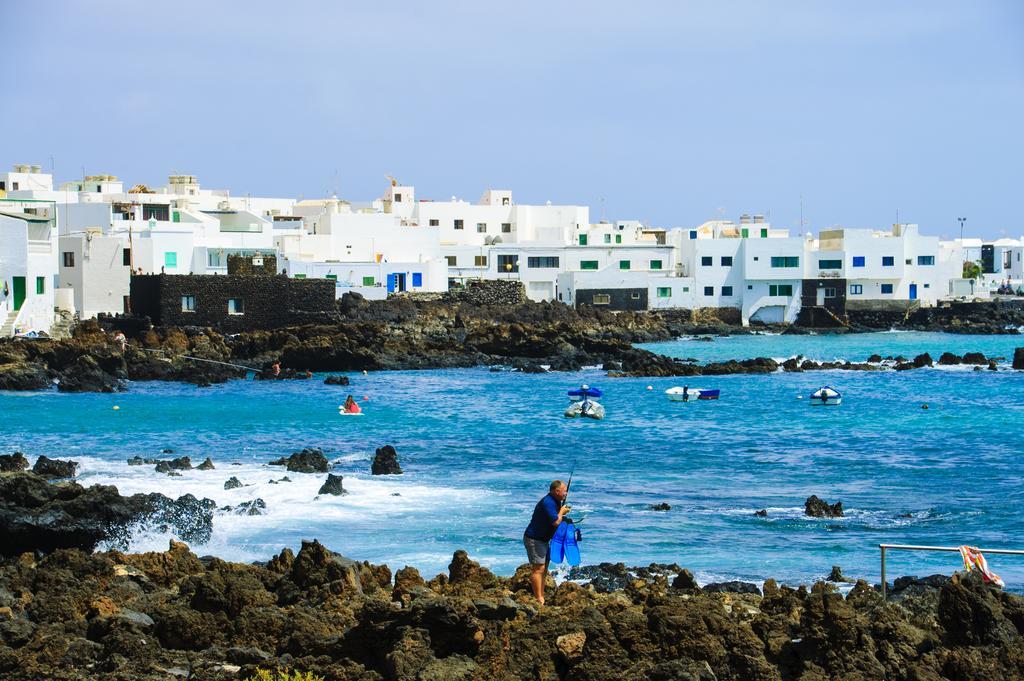 Ferienwohnung On The Sea Punta Mujeres Exterior foto