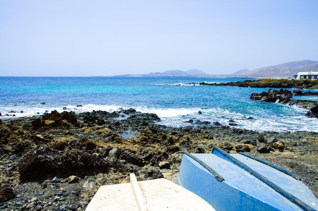 Ferienwohnung On The Sea Punta Mujeres Exterior foto